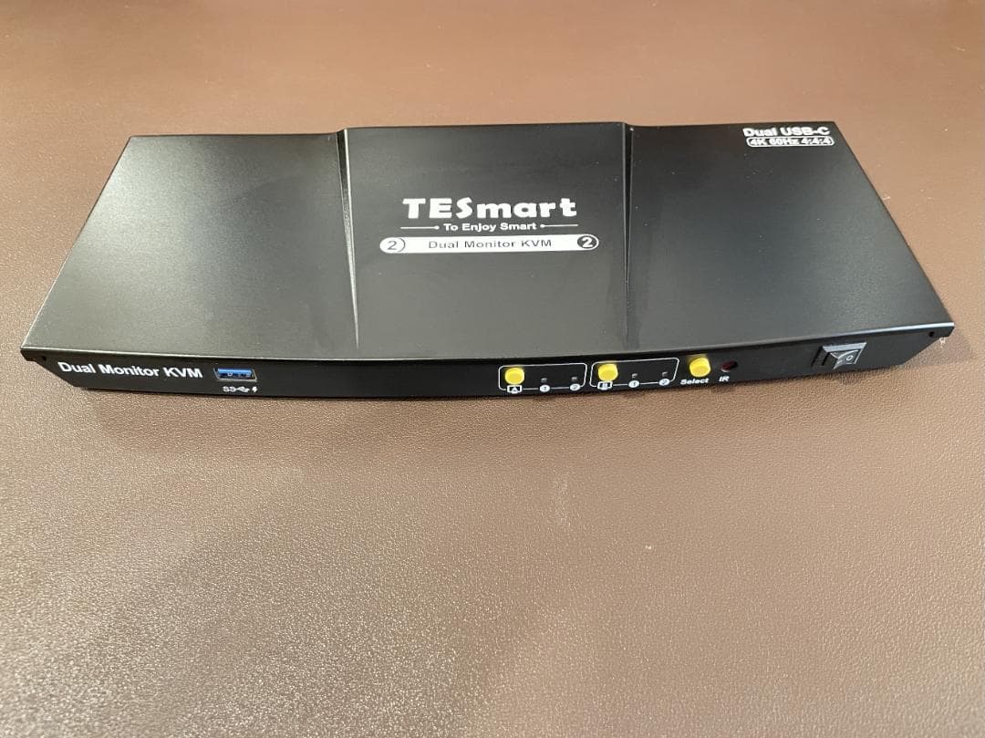TESmart KVM ノートPC2台 デュアルモニター 4K60Hz