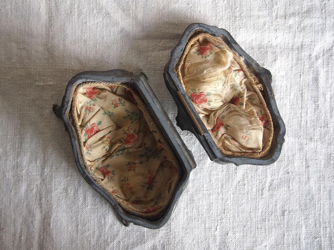 ヴィクトリアン様式アールヌーヴォー ピューター宝石箱 ジュエリーケース/K278