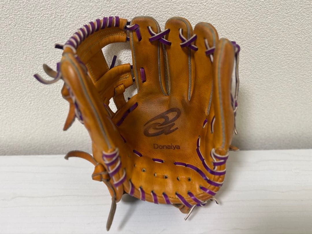 ツ*キ様 ドナイヤ　Donaiya 軟式グローブ