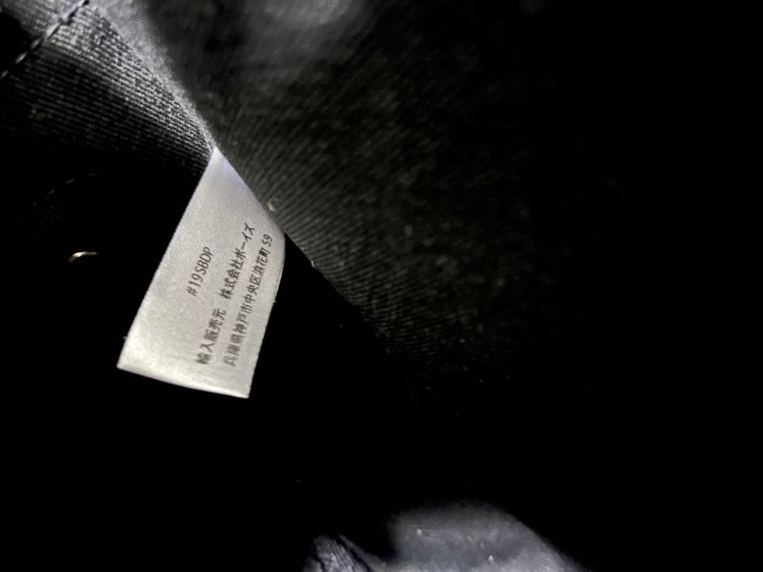 Brady stour 黒　美品