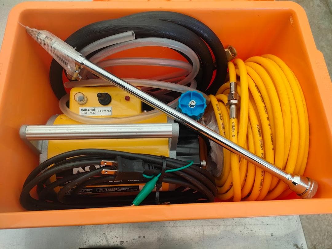 た*う様 MS-252C★少使用　電動噴霧器KOSHIN工進 ガーデンスプレーヤ