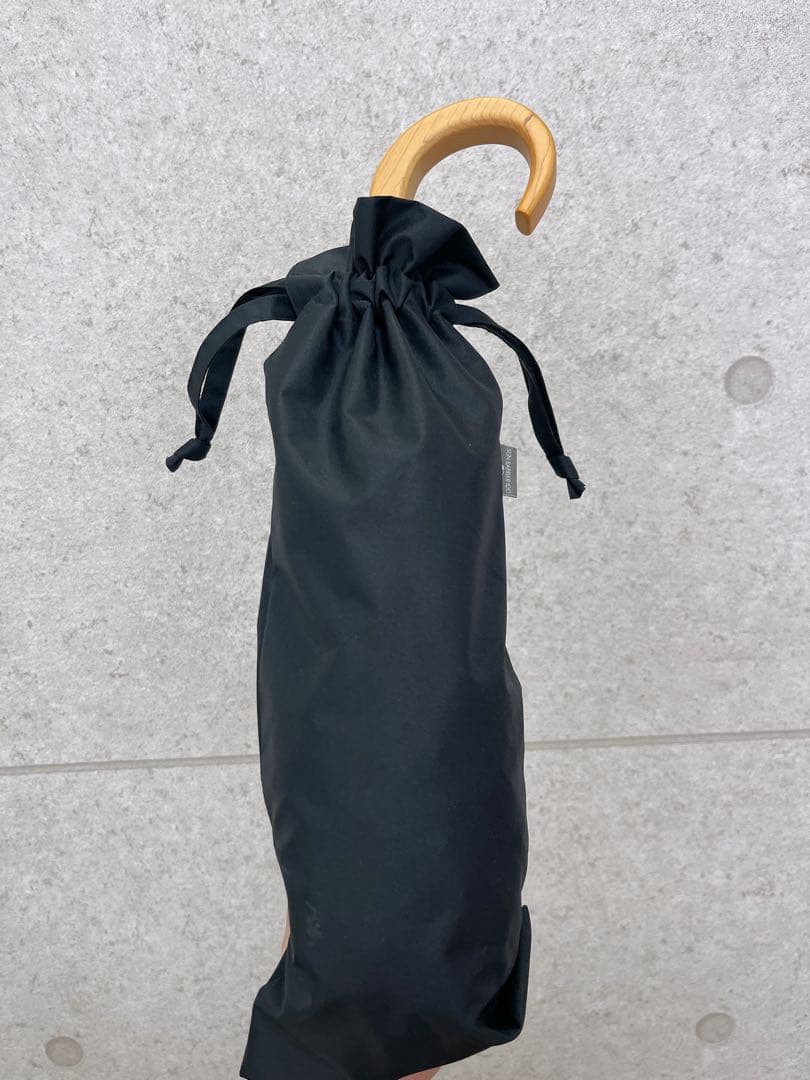 サンバリア100 2段折折りたたみ日傘フリルブラック