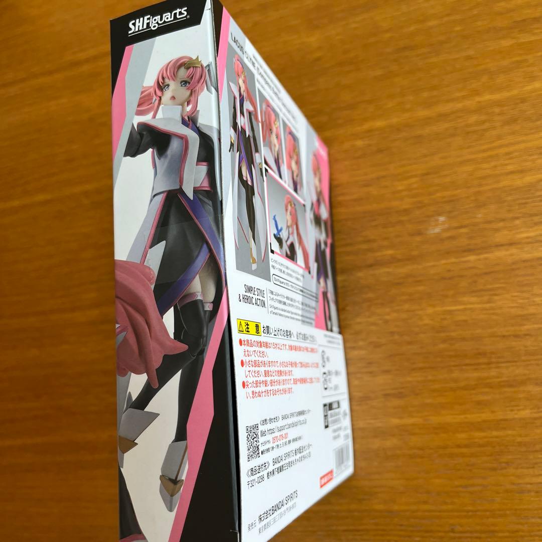 S.H.Figuarts ラクス・クライン（コンパス陣羽織Ver.）