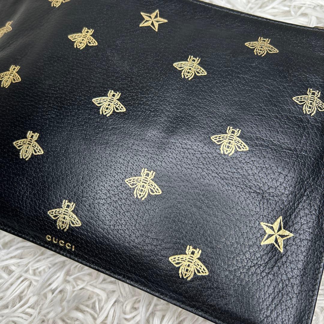 GUCCI セカンドバッグ　クラッチバッグ　ビー　ハチ　ロゴ　レザー　ブラック