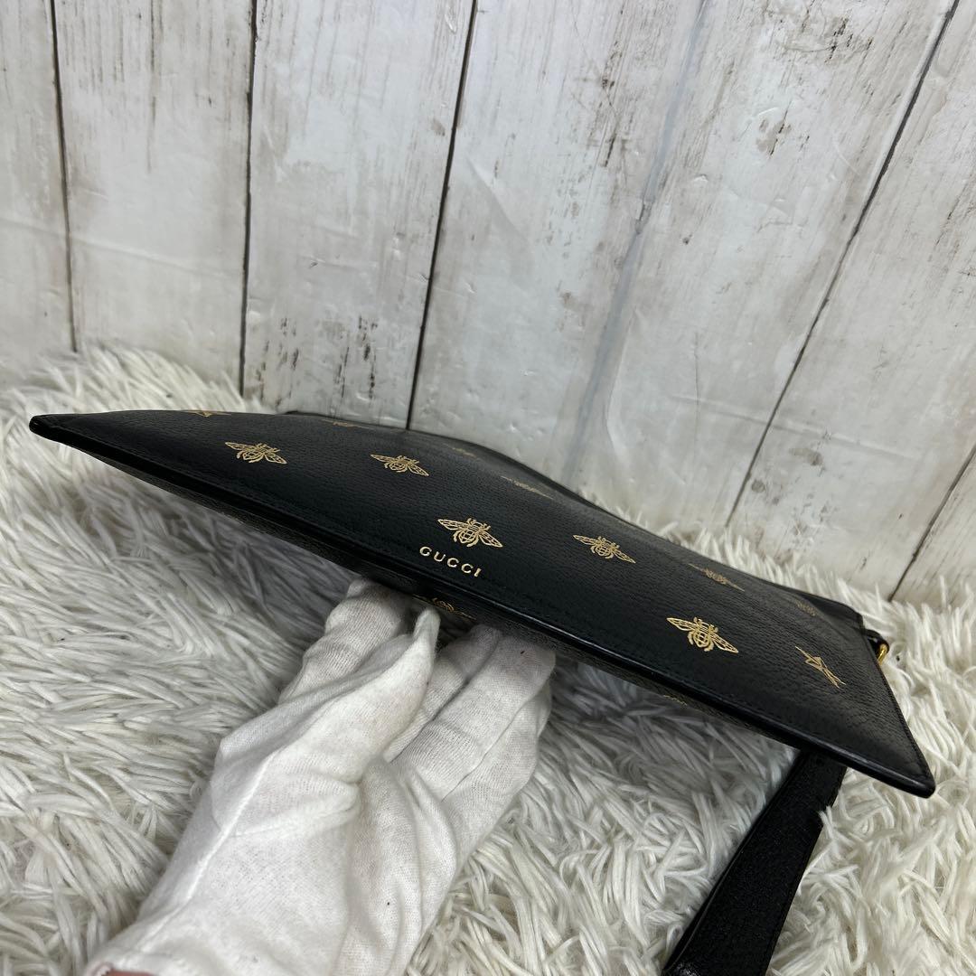GUCCI セカンドバッグ　クラッチバッグ　ビー　ハチ　ロゴ　レザー　ブラック