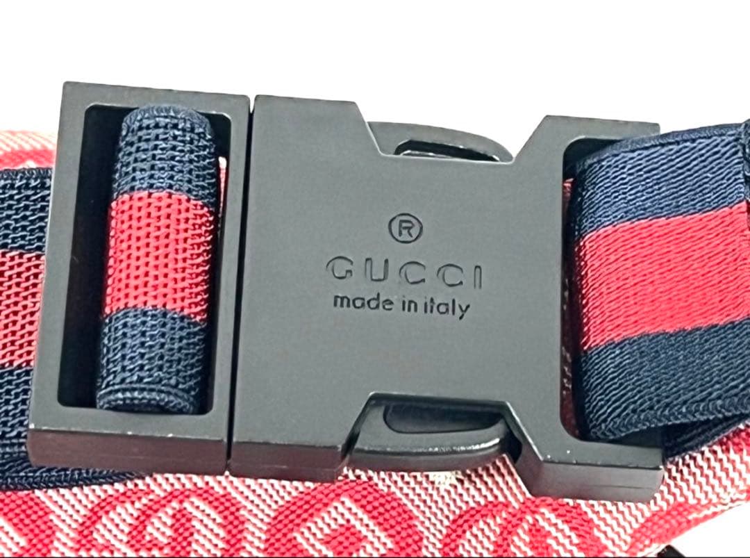 c856 新品　GUCCI GG ロゴ　チルドレンズ　スター　ウエストバッグ