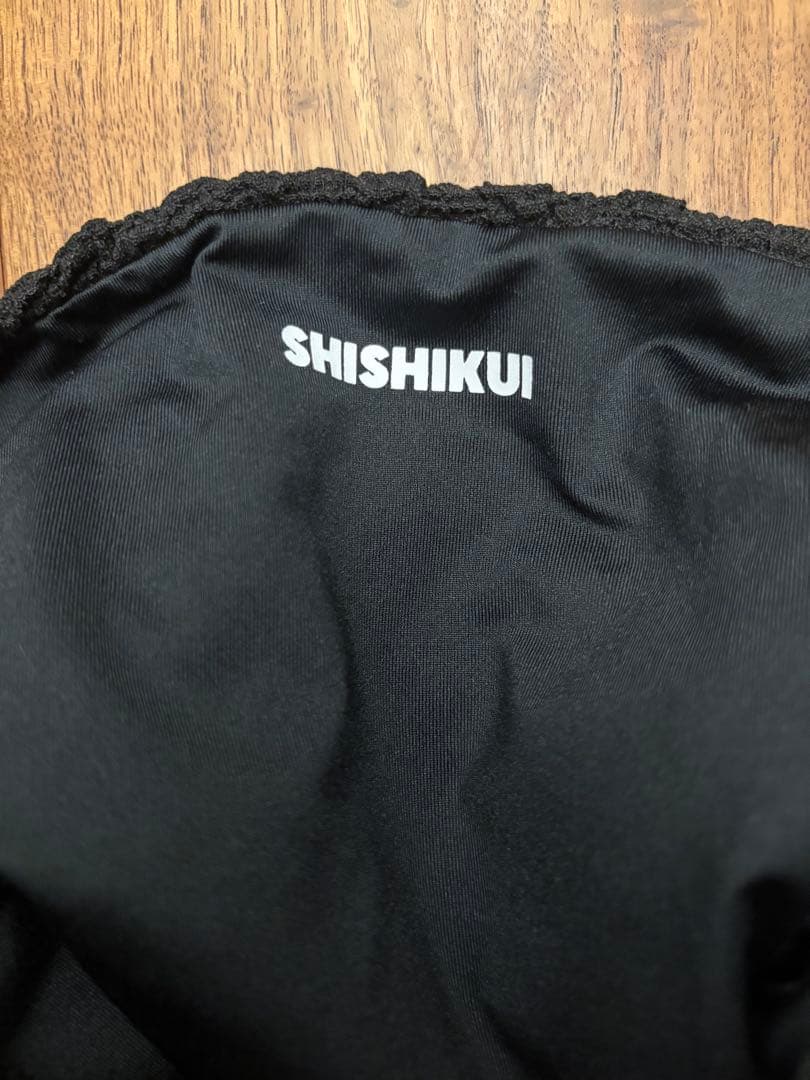 シシクイ the shishikui TANK BLACK 水着