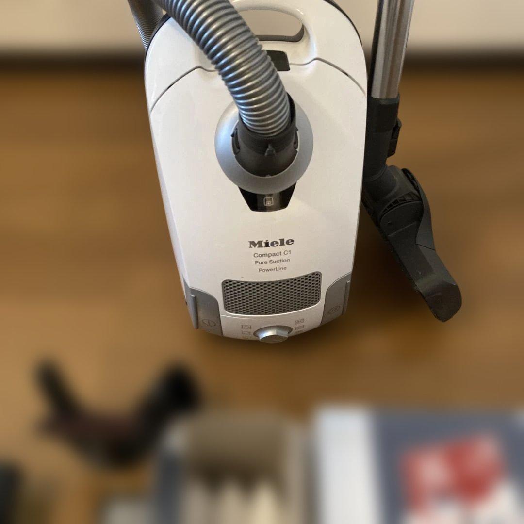 ミーレ　掃除機