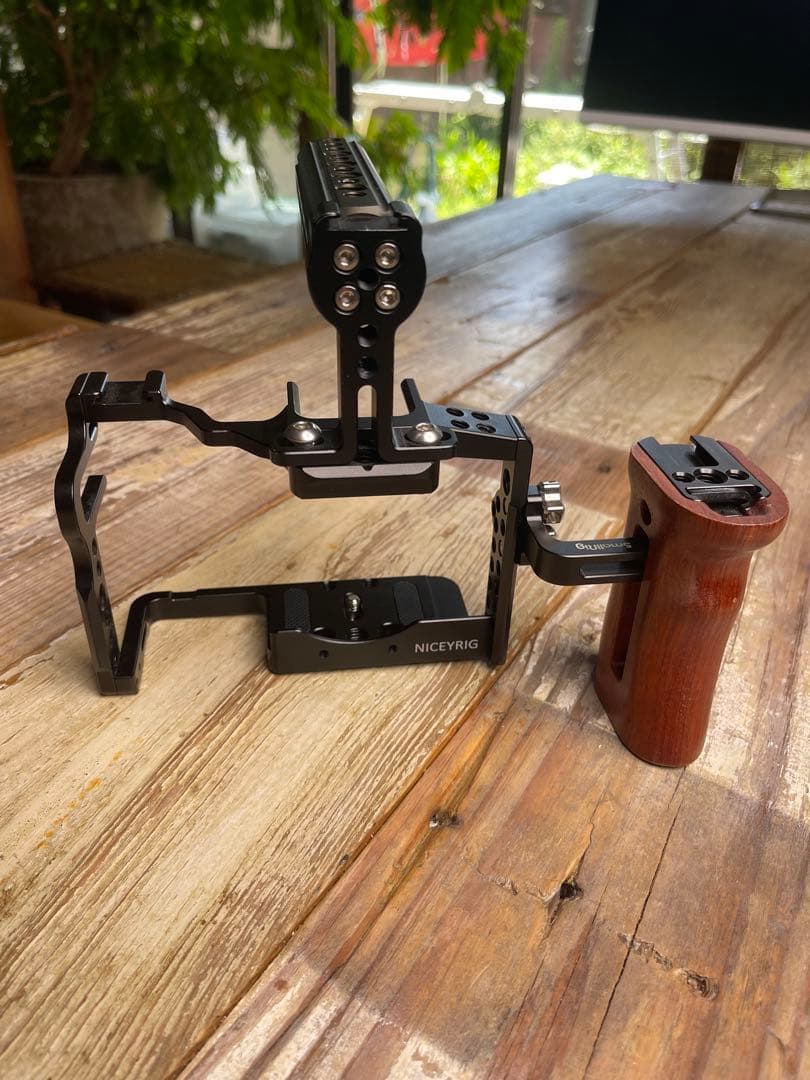 超美品　GH5用カメラケージ＋木製グリップNICEYRIG × SmallRig