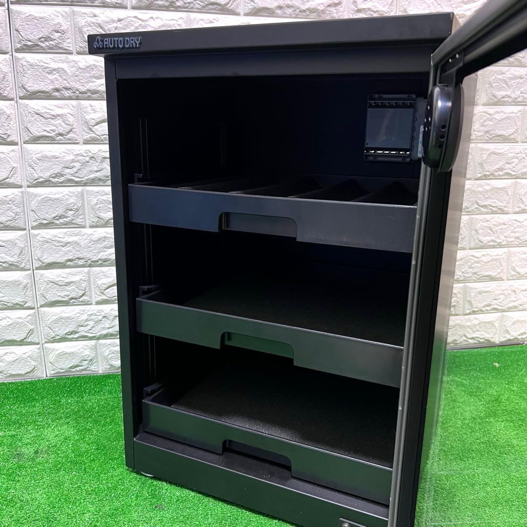 東洋リビング オートクリーンドライ 縦型 防湿庫 ED-81SS 棚3段 鍵無し