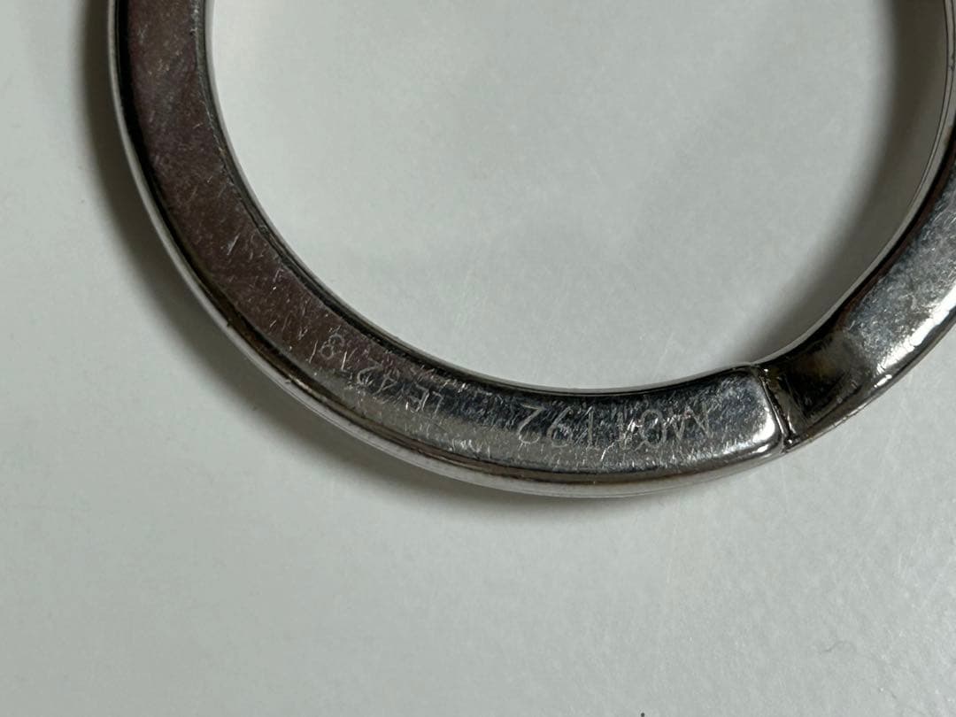 Louis Vuitton キーホルダー LVイニシャルチャーム