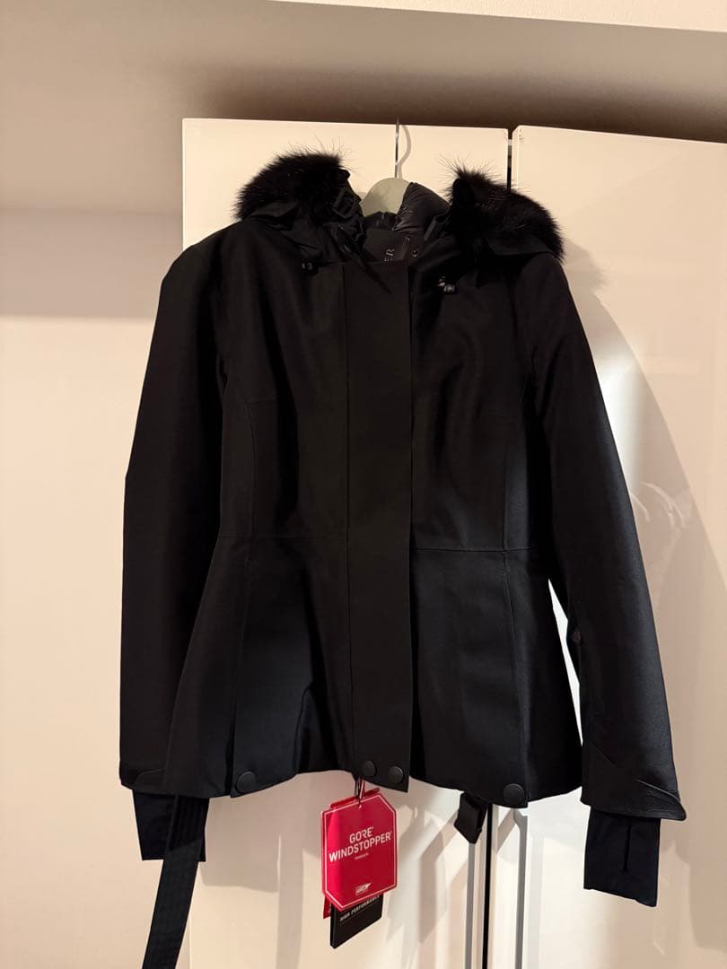 モンクレール　ダウンジャケット