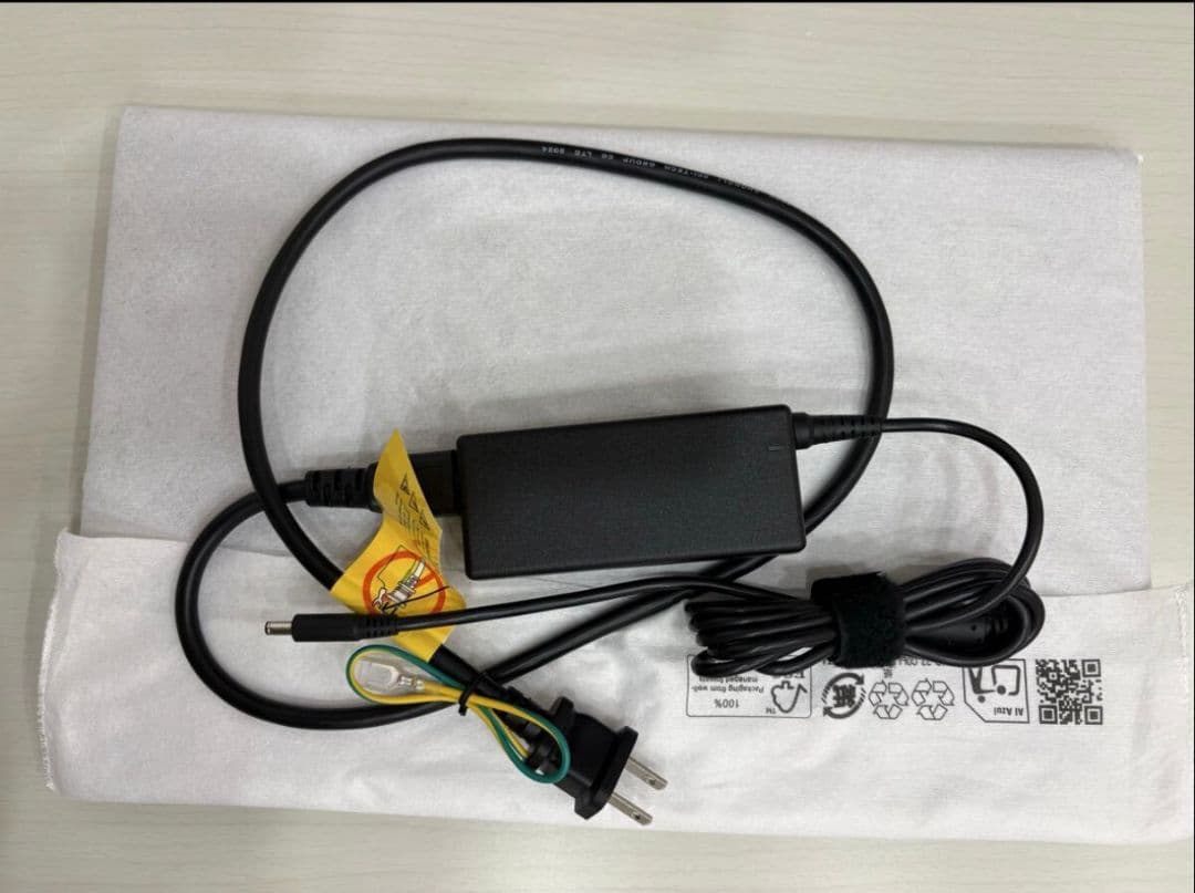 Windowsノート本体 Inspiron15 35357530U 16GB SSD 512GB