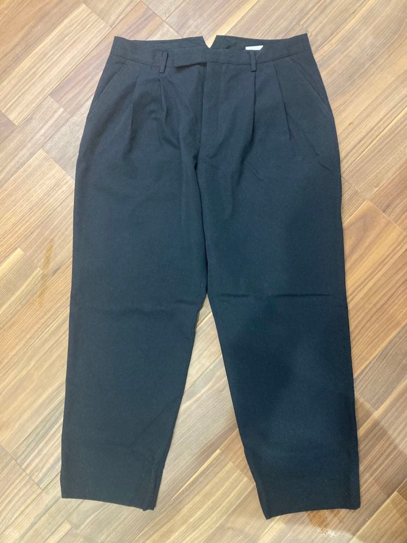 comoli 18aw ウールギャバ 2タックパンツ サイズ3