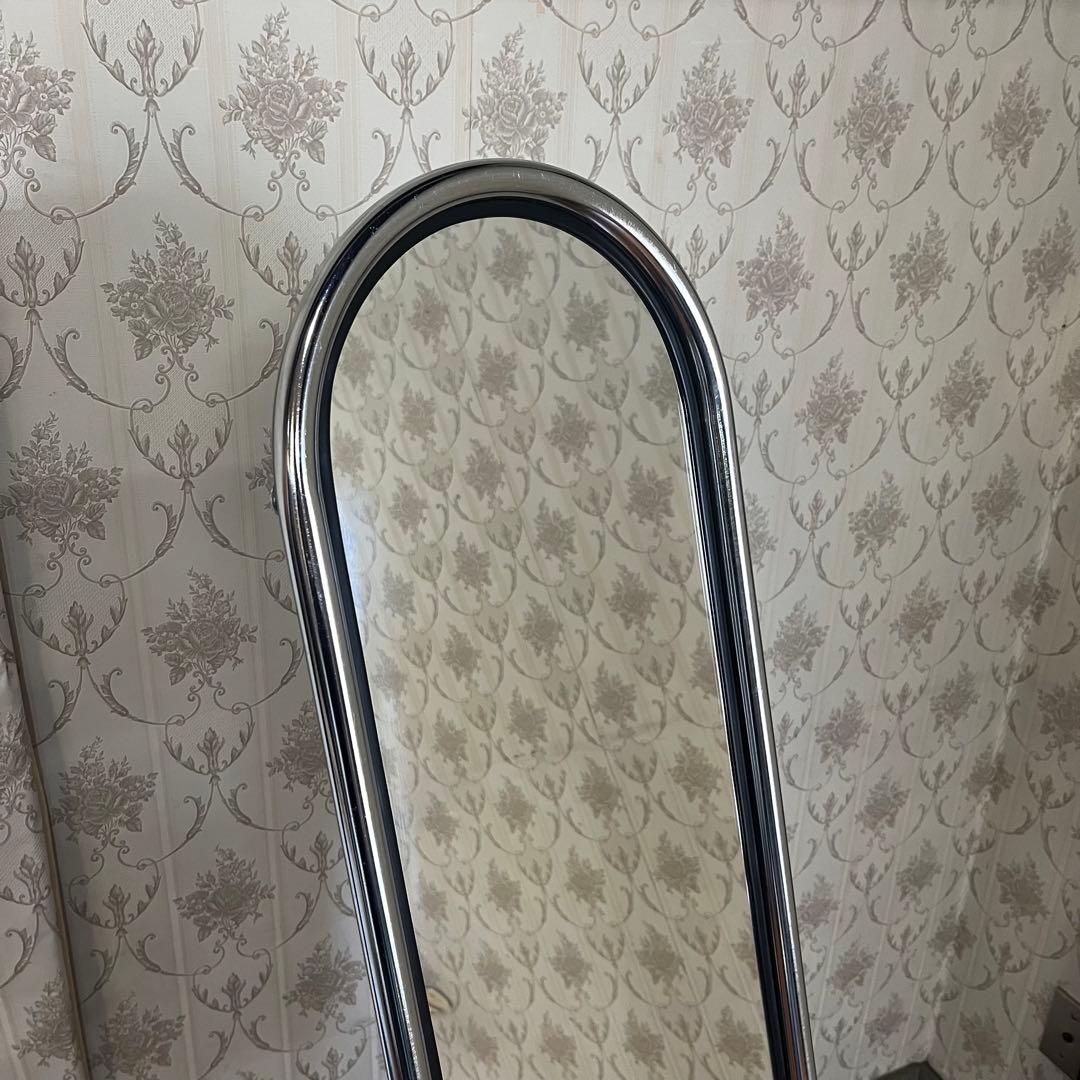 【アンティーク】アイアンフレーム スタンドミラー 全身鏡 メタル 個性派 男前