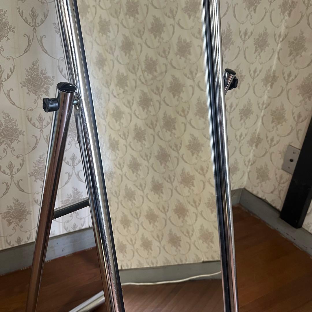 【アンティーク】アイアンフレーム スタンドミラー 全身鏡 メタル 個性派 男前