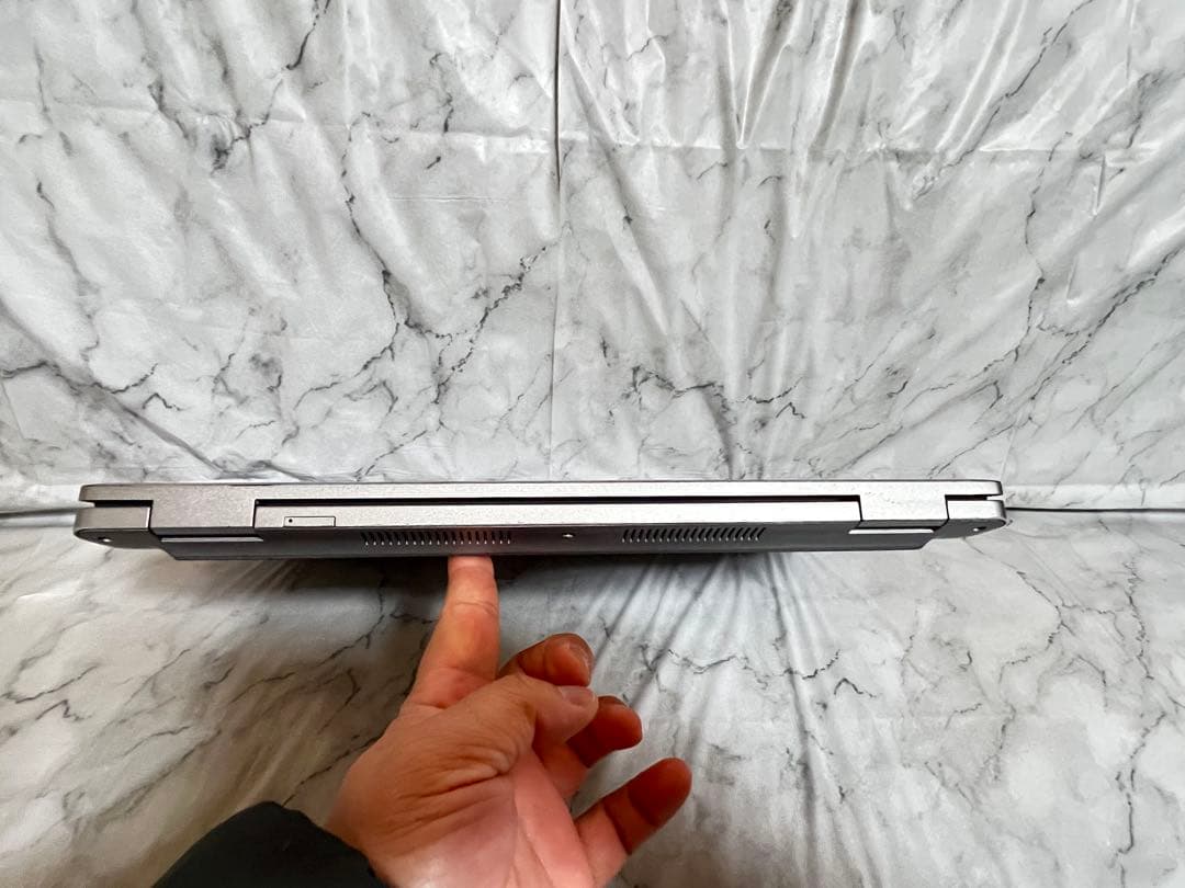 Windowsノート本体 DELL Precision 3561 XEON W-11855M T1200