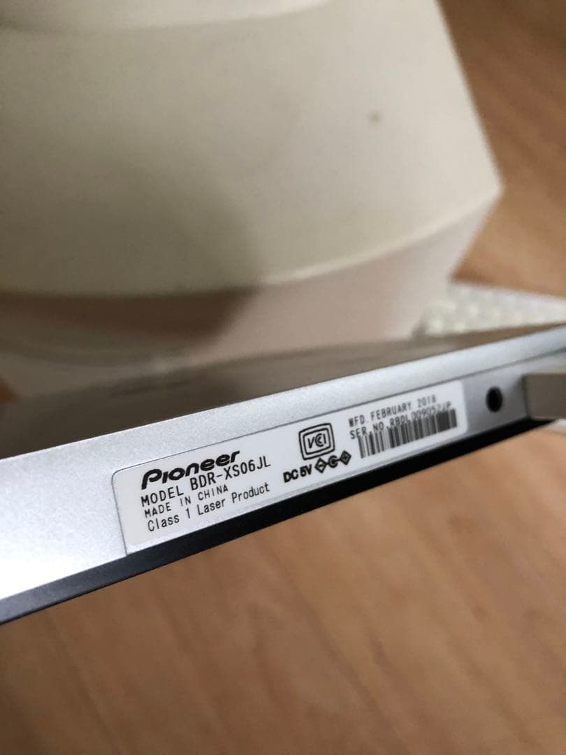 ひ*ざ様 【魔改造】Apple Macintosh Color Classic