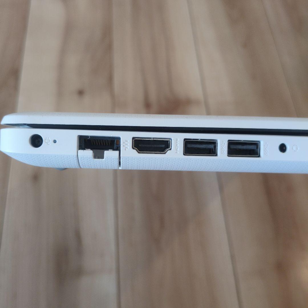 hp ノートパソコン 15-db0000 ホワイト ACアダプター付