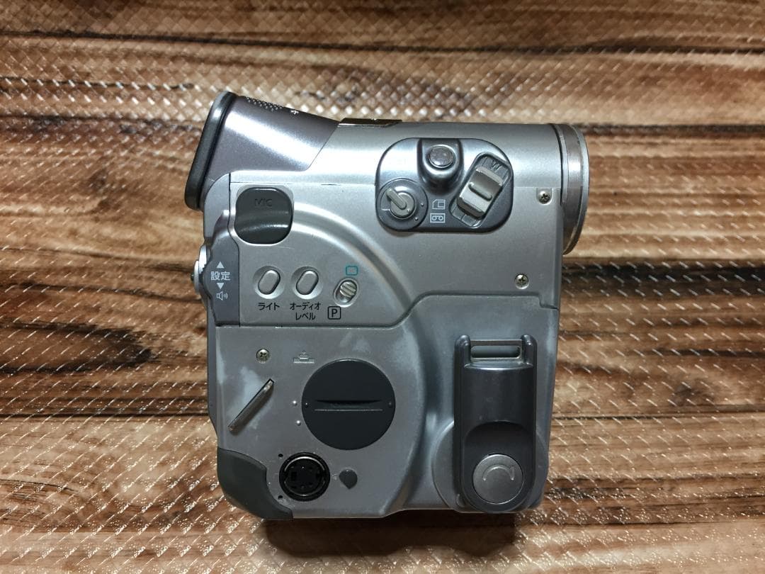 撮影再生ダビングOK　Canon　DM-IXY　DV　M3　付属品あり　液晶綺麗