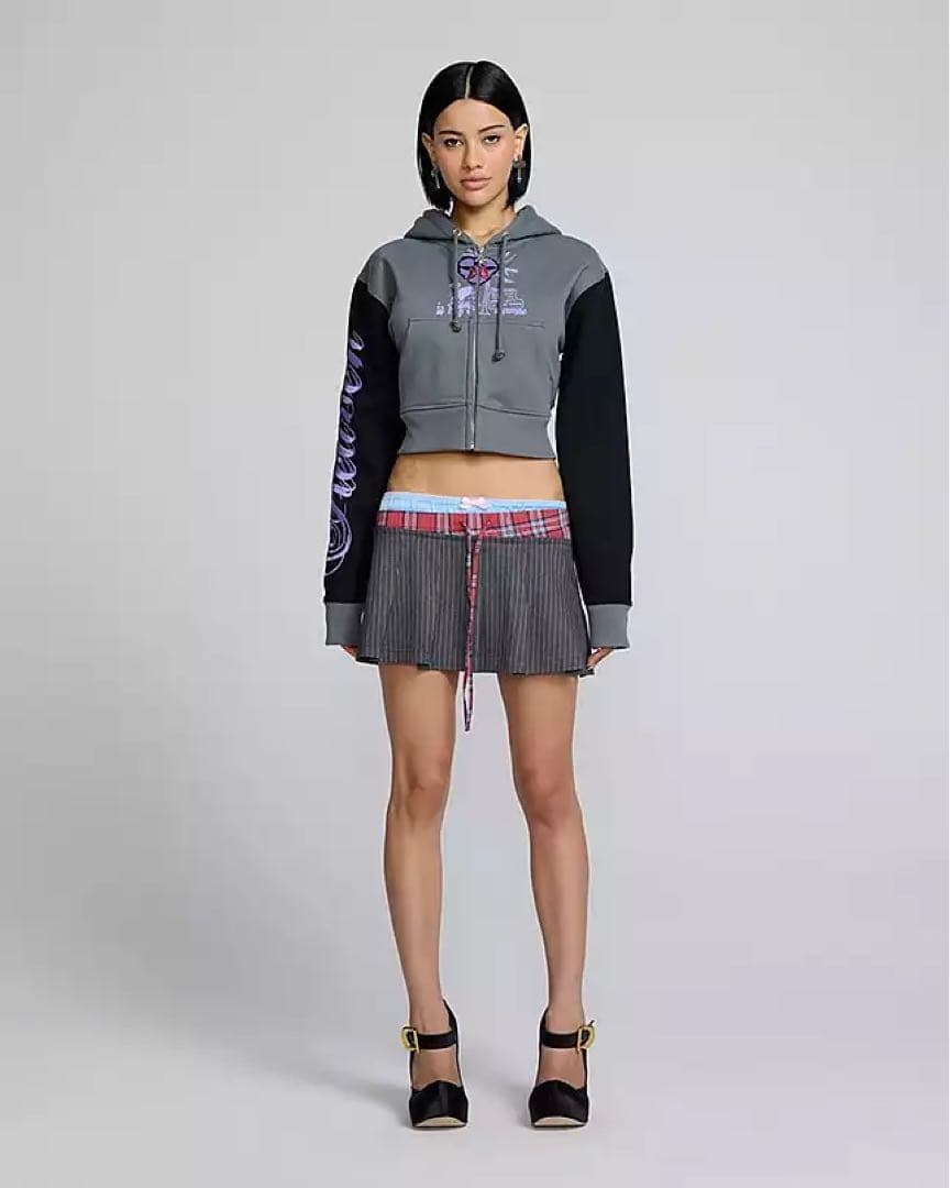 heaven by marc jacobs ジップアップ フーディ