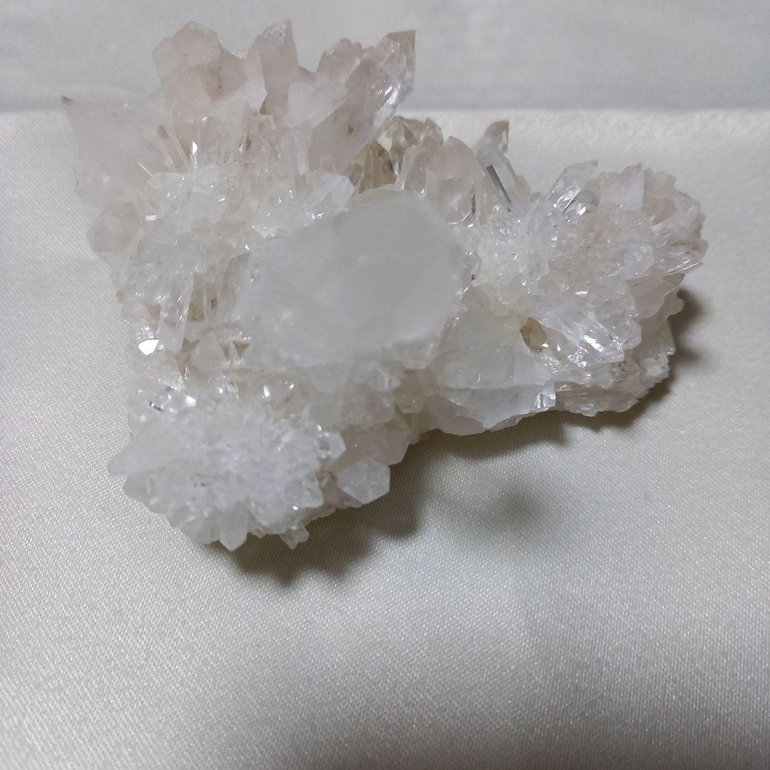 風水　カンチェンジュンガヒマラヤ　水晶クラスター