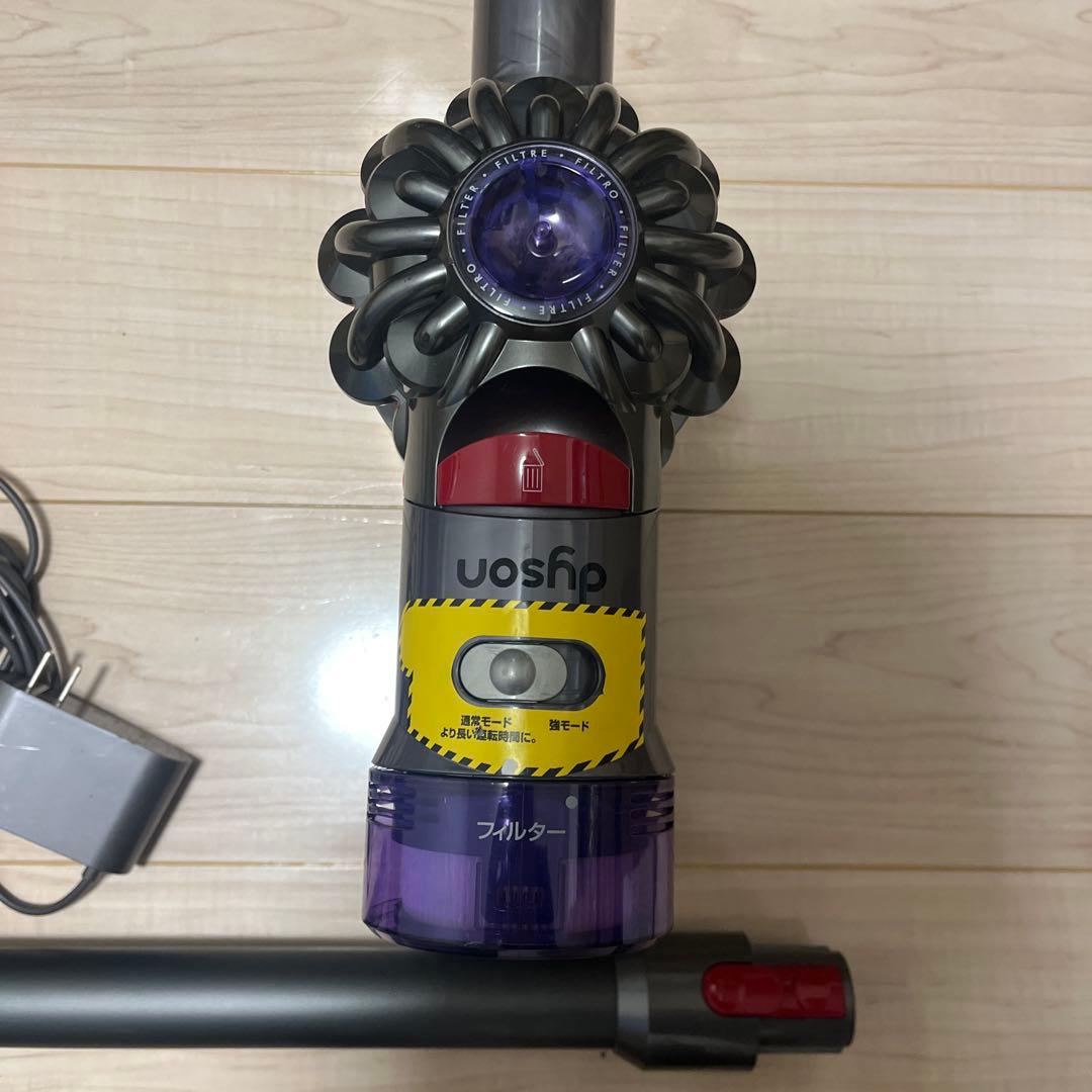 ⑦ すぐ使える！動作品！dysonダイソンコードレスクリーナー純正SV10K