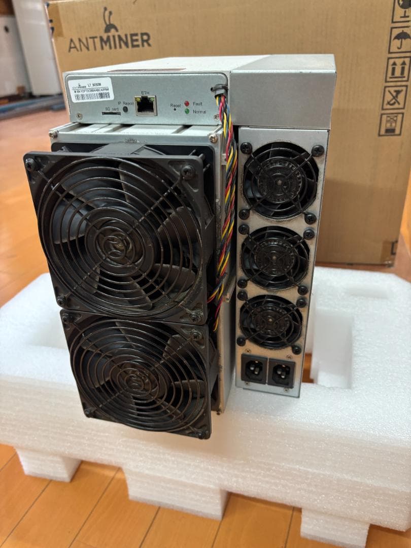 Bitmain Antminer L7 (9.05Gh)マイニングサーバー4