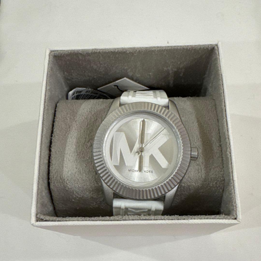 【新品】マイケルコース 腕時計 ホワイト ロゴ 白 シルバー シリコン ラバー