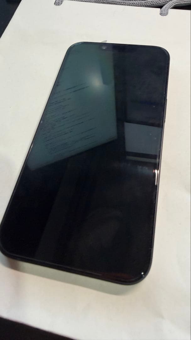 【早い者勝ち】Apple iPhone 16eブラック 本体　SIMフリー