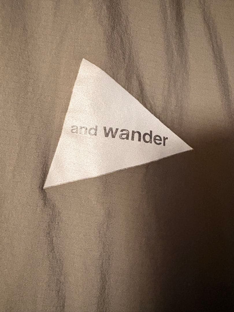 andwandercovered ripwarmpullover アンドワンダー