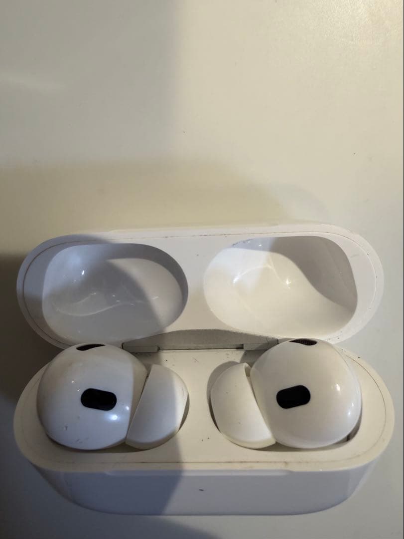 【正規品】AirPods Pro2 ライトニング