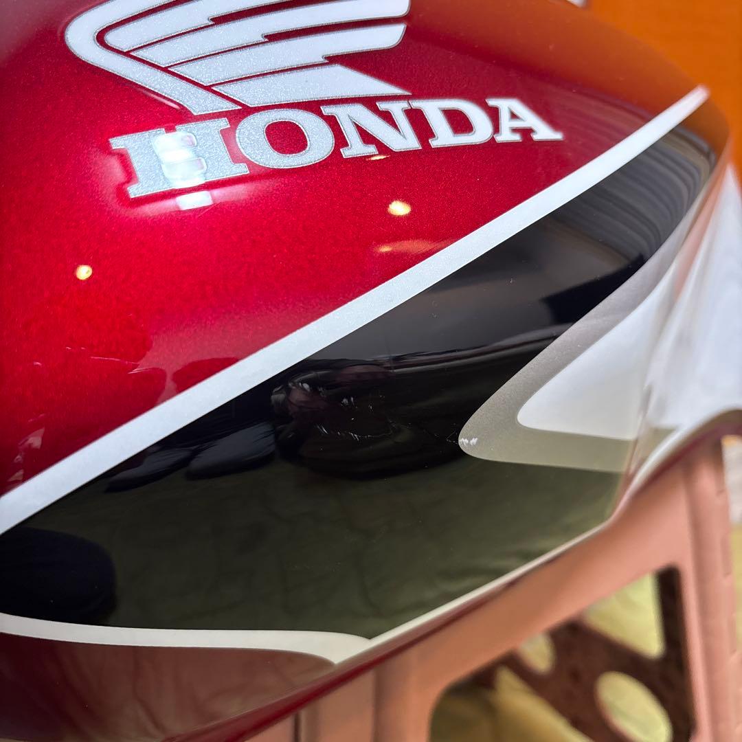 CB400SF REVO タンク