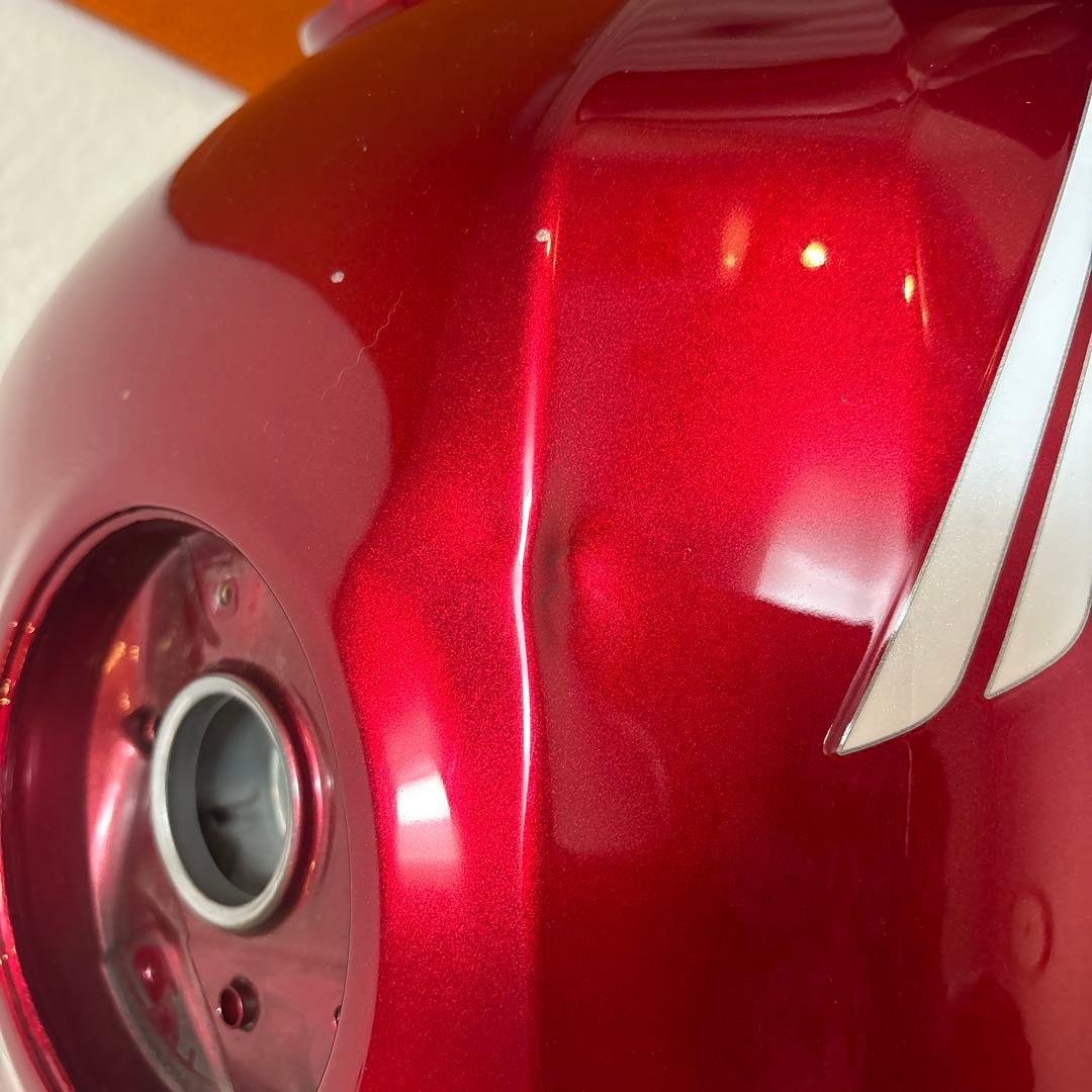 CB400SF REVO タンク