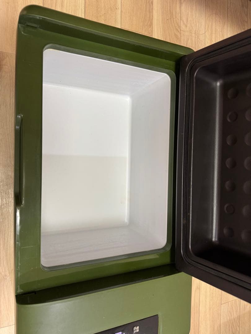 車載対応冷蔵冷凍庫　PCR-20U