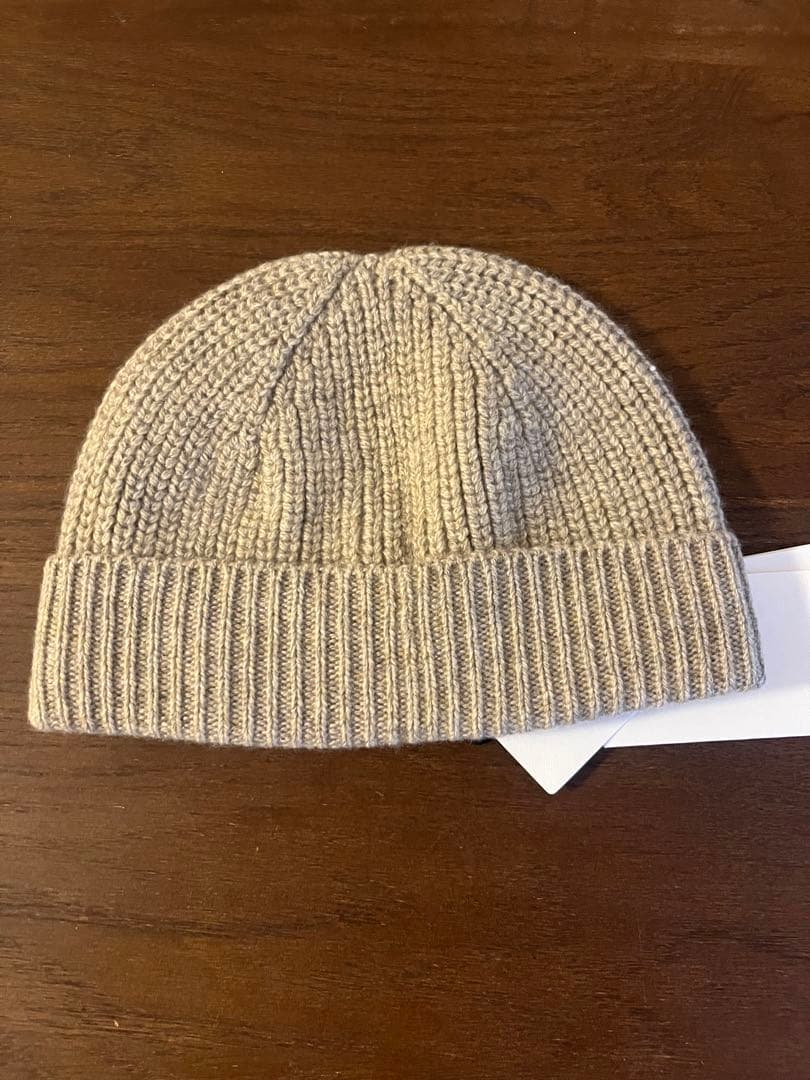 【m】CELINE 定番ニット帽 グレージュ★入手困難★