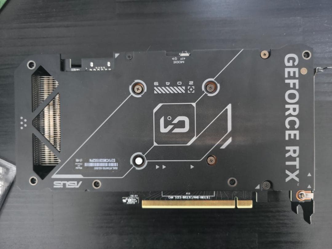 ASUS GeForce RTX 4070 SUPER OCモデル 12GB