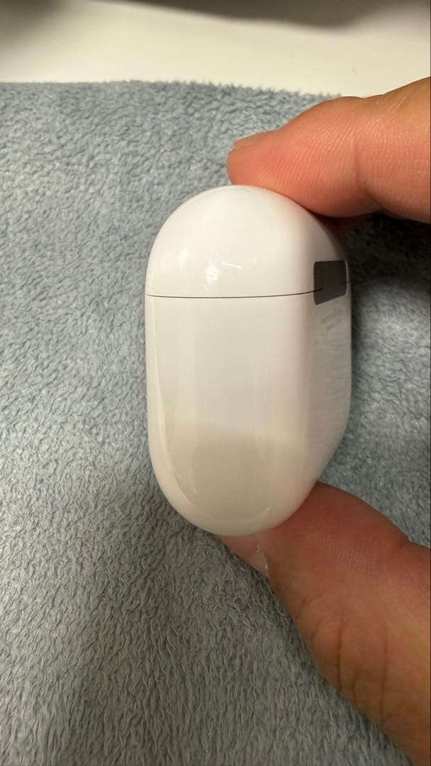 【値下げしました】Care保証期間中AirPods4 ノイズキャンセリングモデル