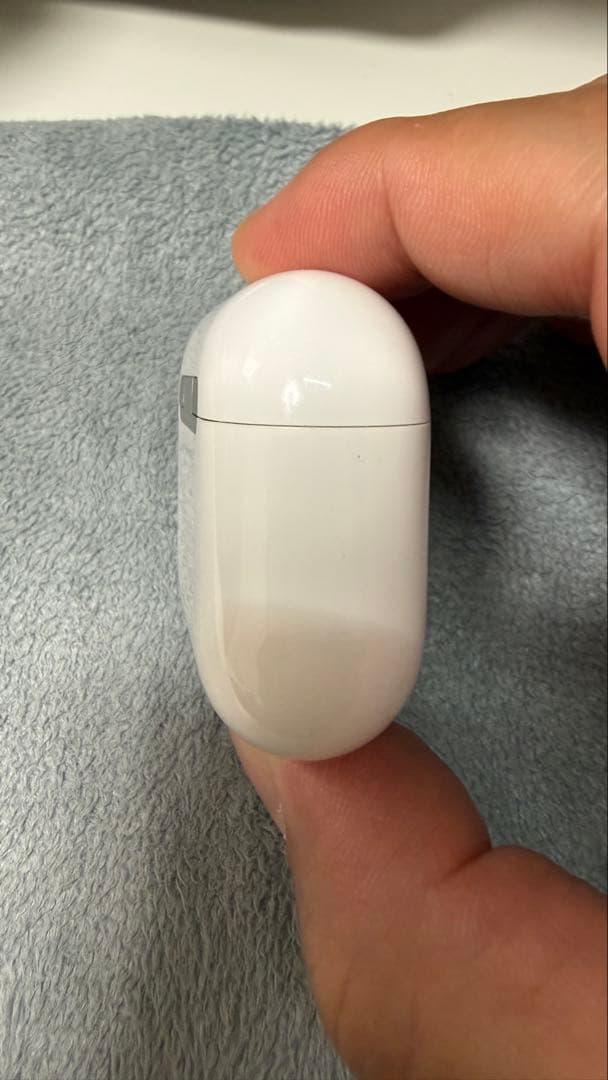 【値下げしました】Care保証期間中AirPods4 ノイズキャンセリングモデル