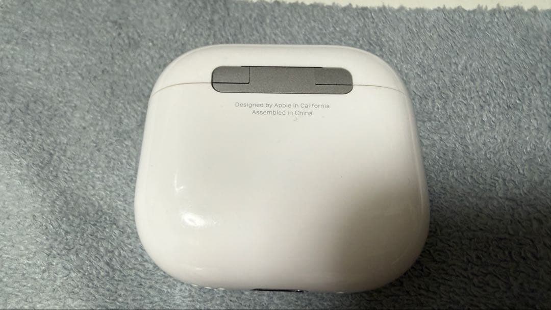 【値下げしました】Care保証期間中AirPods4 ノイズキャンセリングモデル