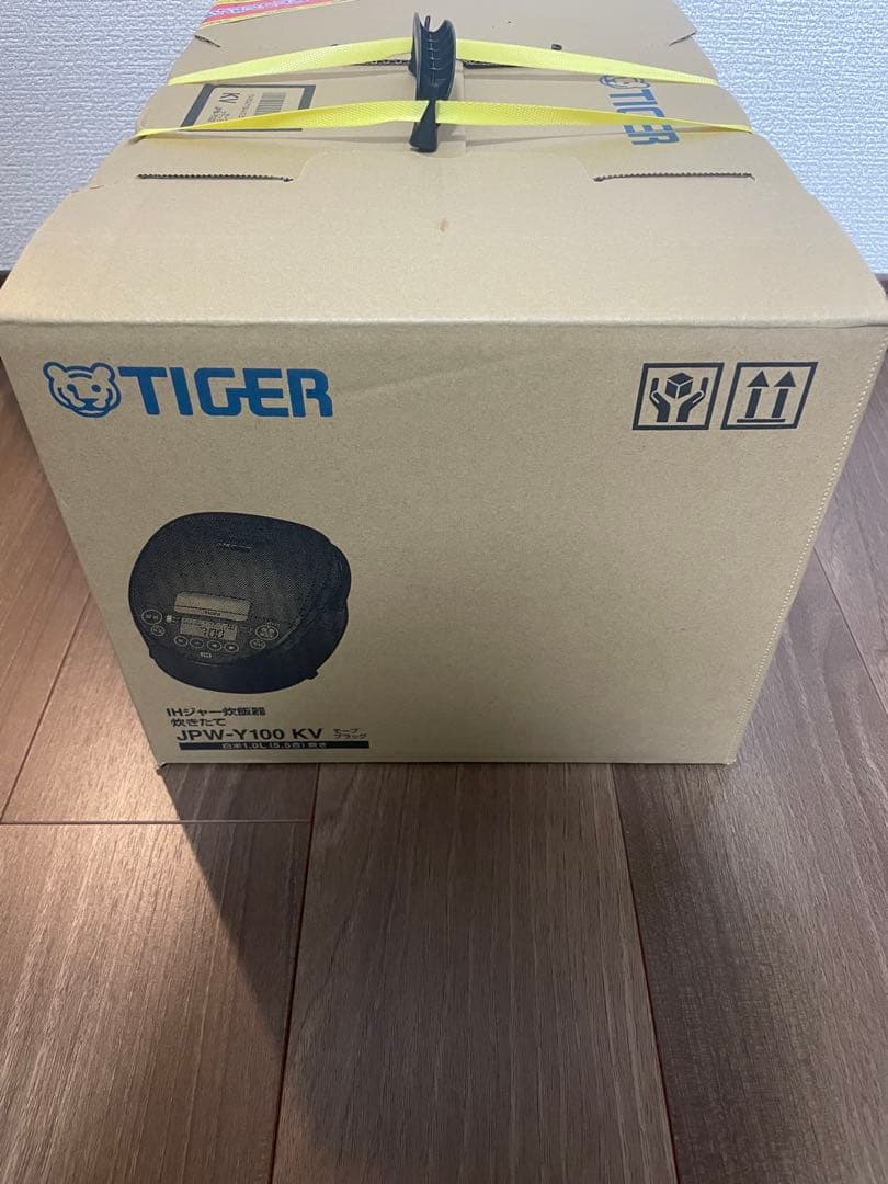 [新品]タイガーTIGER IH炊飯器 炊きたてJPW-Y100KV5.5合 黒