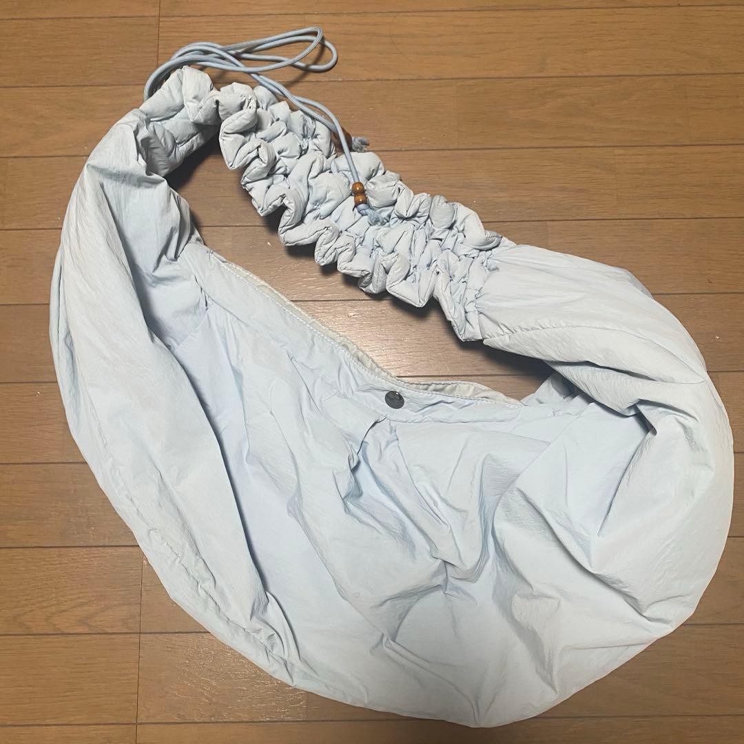 a2o ギャザーバッグ（ショルダーバッグ）水色