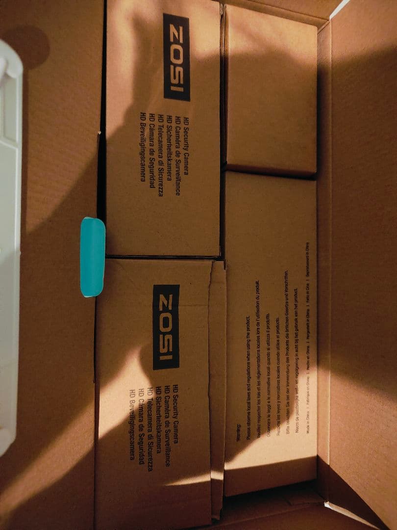 ZOSI Wi-Fi　防犯カメラ 4台セット NVR 3MP　監視カメラ