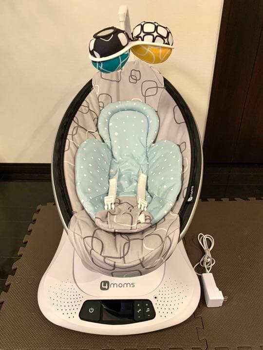 mamaRoo4.0(ママルー4.0) 電動バウンサー　美品　専用インサート付き