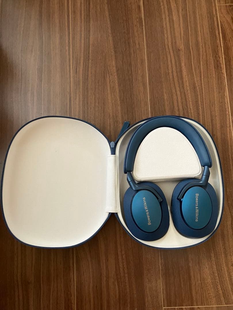 Bowers&Wilkins ワイヤレスヘッドホン　Px7 S2 ブルー