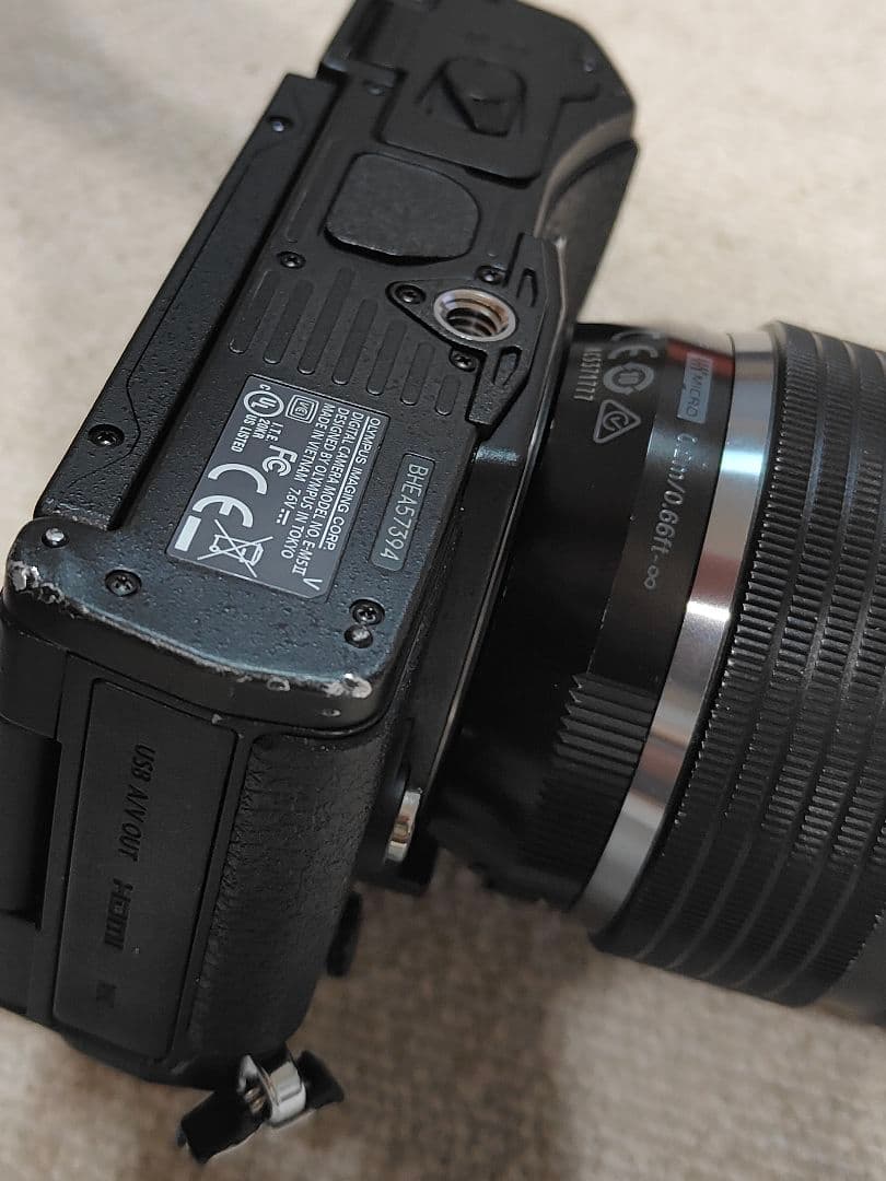 オリンパス OM-D E-M5 Mark II ボディ+PROレンズ+単焦点