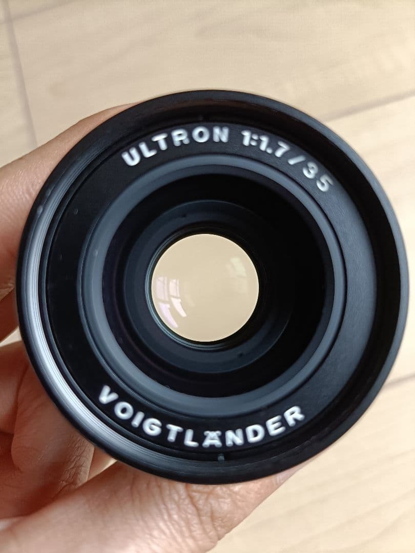 レンズ(単焦点) Voigtlander ultron 35mm F1.7 vintageline