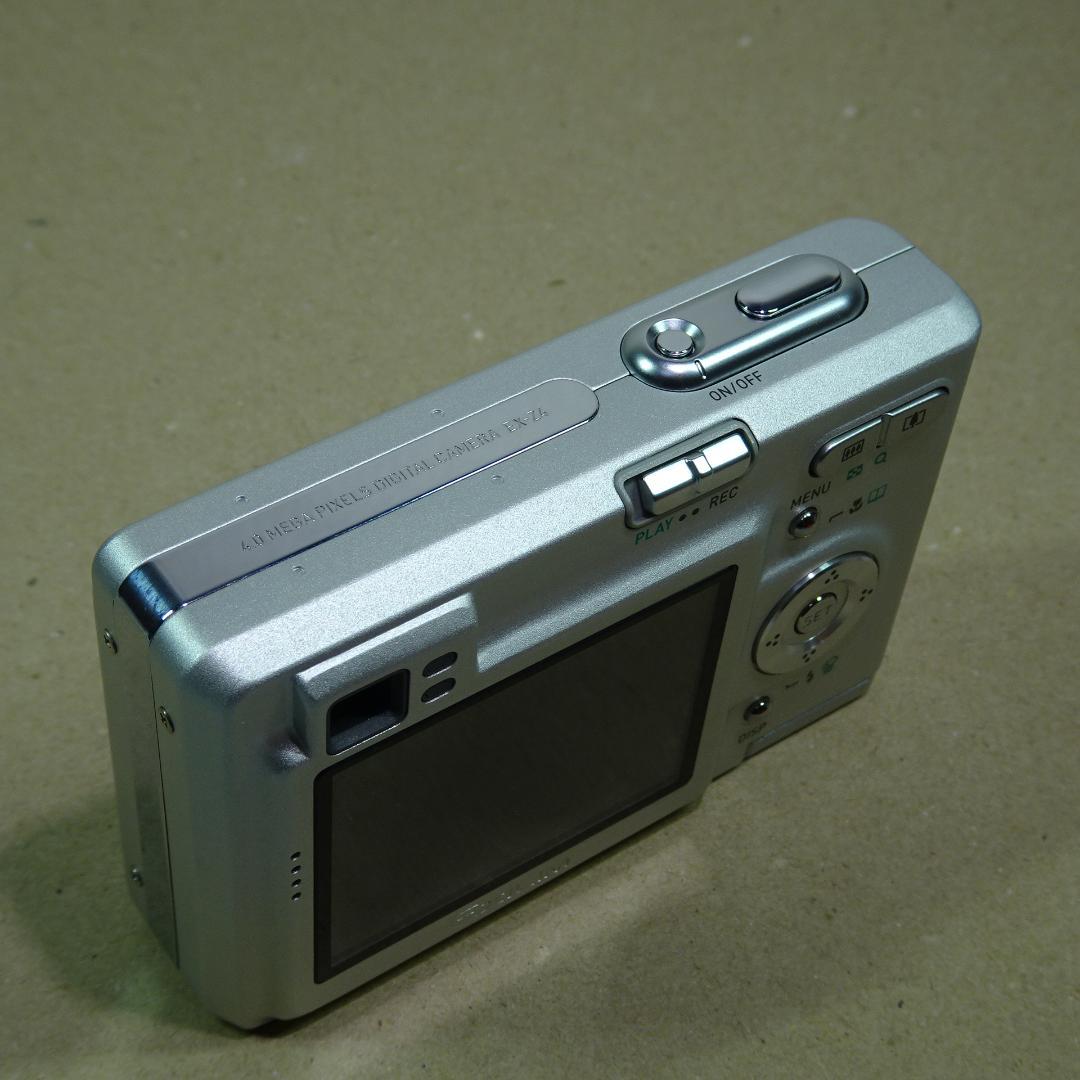 カシオ EXILIM EX-Z4 オールドコンデジ デジカメ バッテリー新品