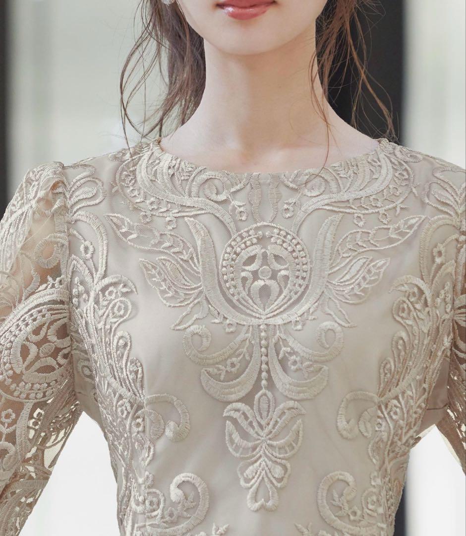 刺繍レース　バックリボン　タイトドレス