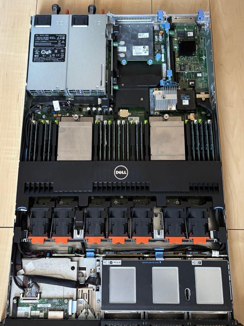 DELL R620 Xeon メモリ144GBすぐ利用頂けます